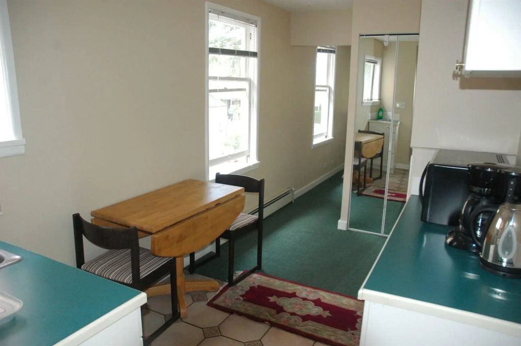 Douglas Guest House