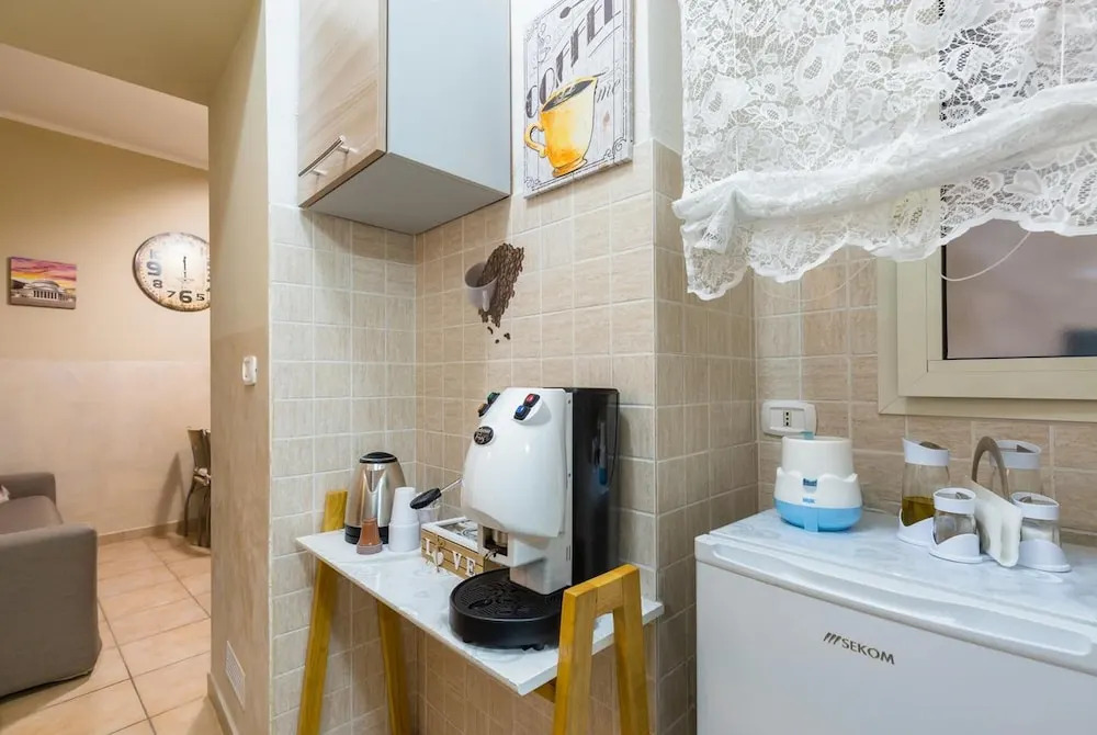 Apartment With one Bedroom in Napoli, With Wonderful City View and Wifi