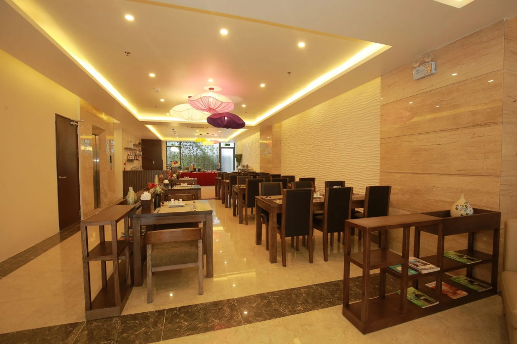 Inearth Hotel - 华夏商务酒店