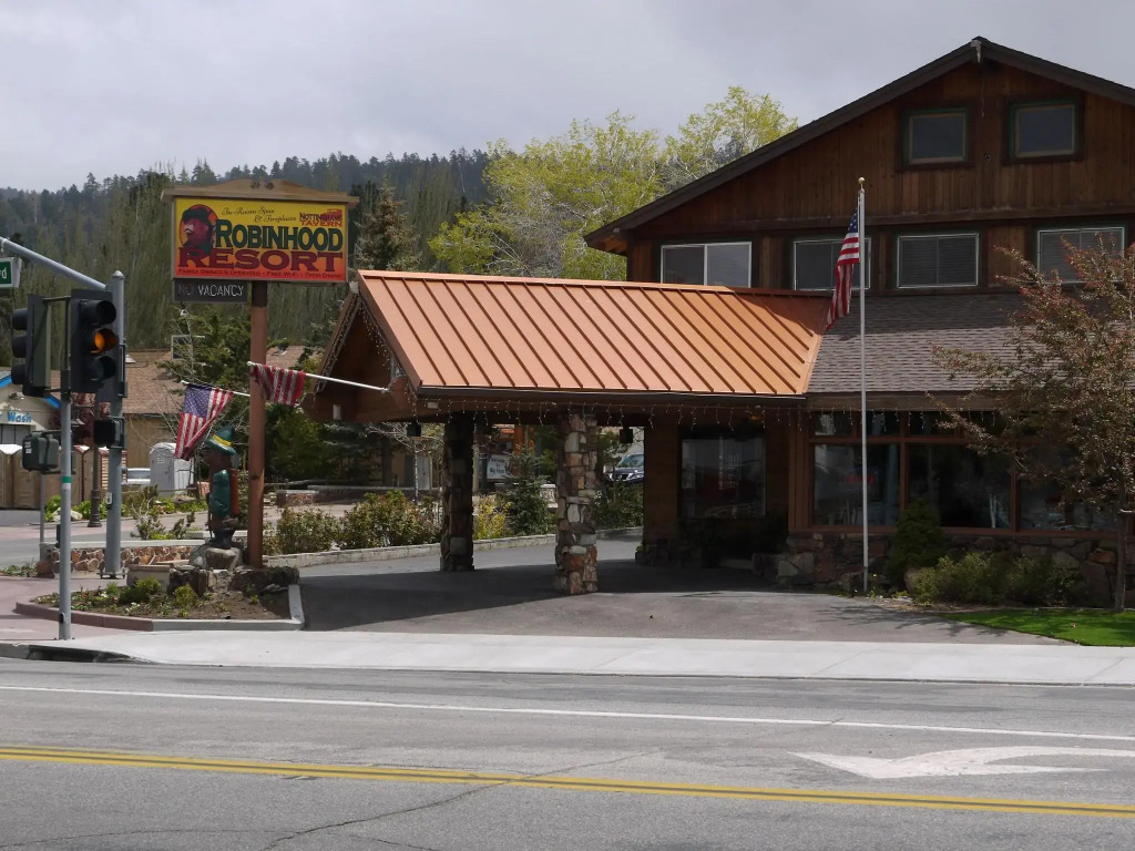 Robinhood Resort