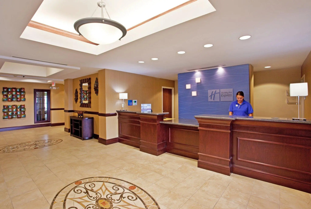 Holiday Inn Express & Suites Dayton South Franklin by IHG