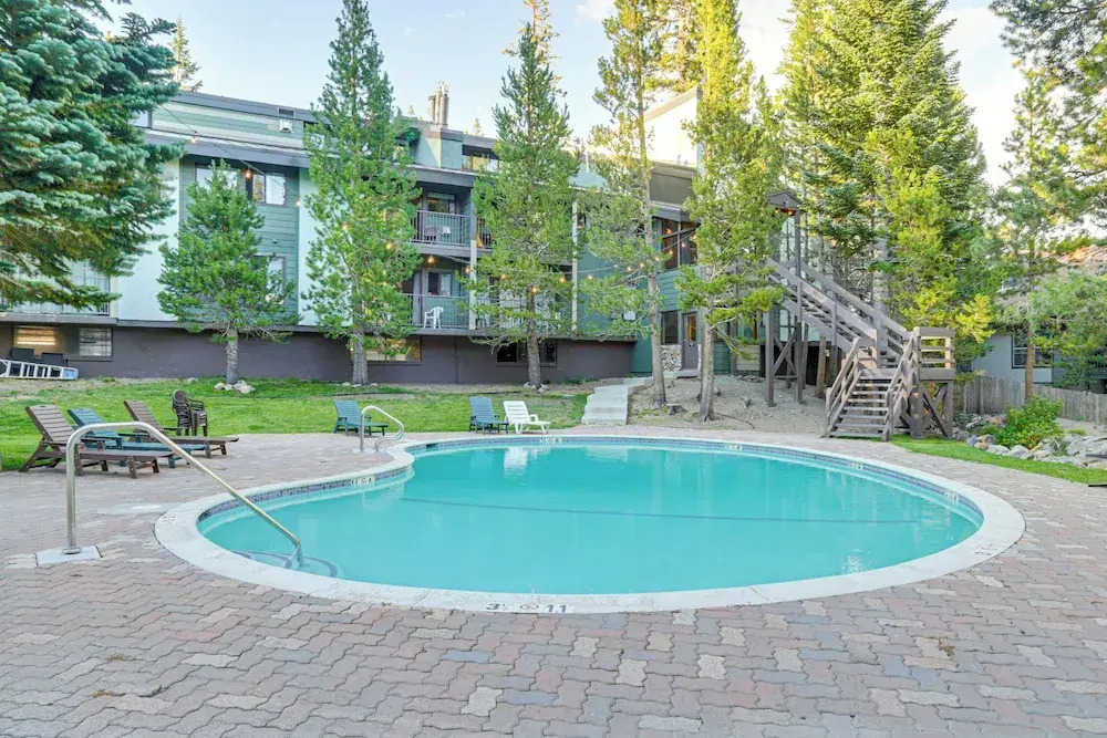 St Anton Condo in Mammoth Lakes!