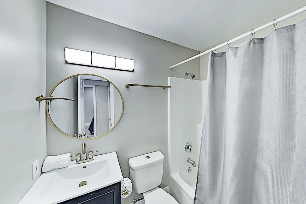 Treetop - 1br/1ba Well Appointed & Sleeps 4 1 Bedroom Condo
