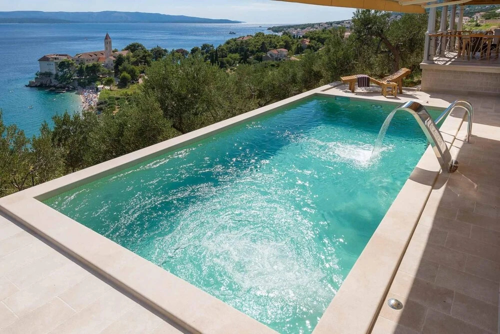 Villa Bol Summer House