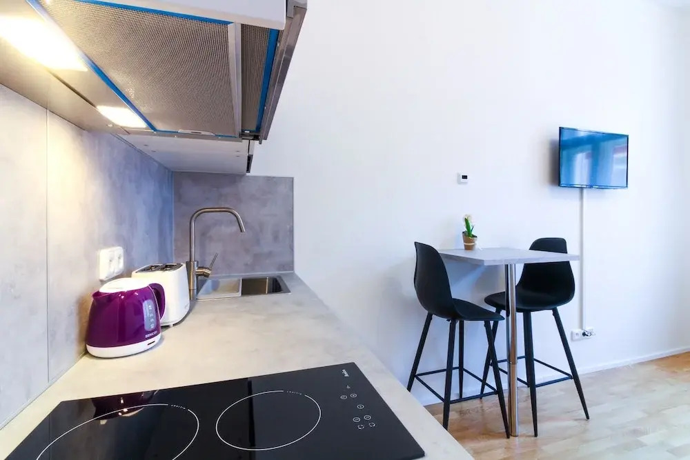 Bouquet Apartments