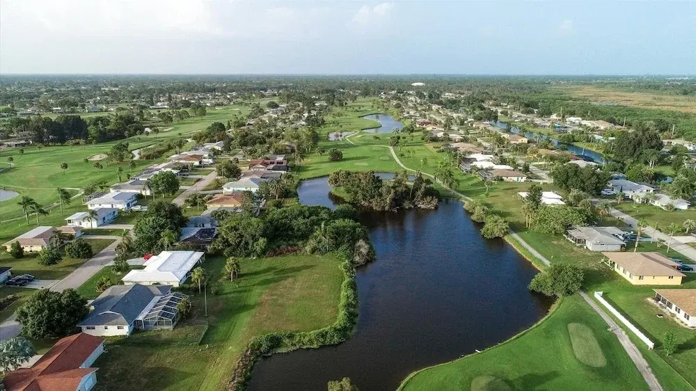 Rotonda West Private Pool Vacation Home On Canal 3 Bedroom Home