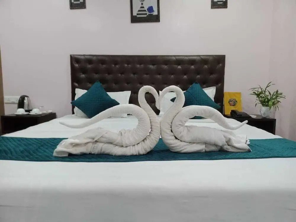 Hotel Pigeons Nest