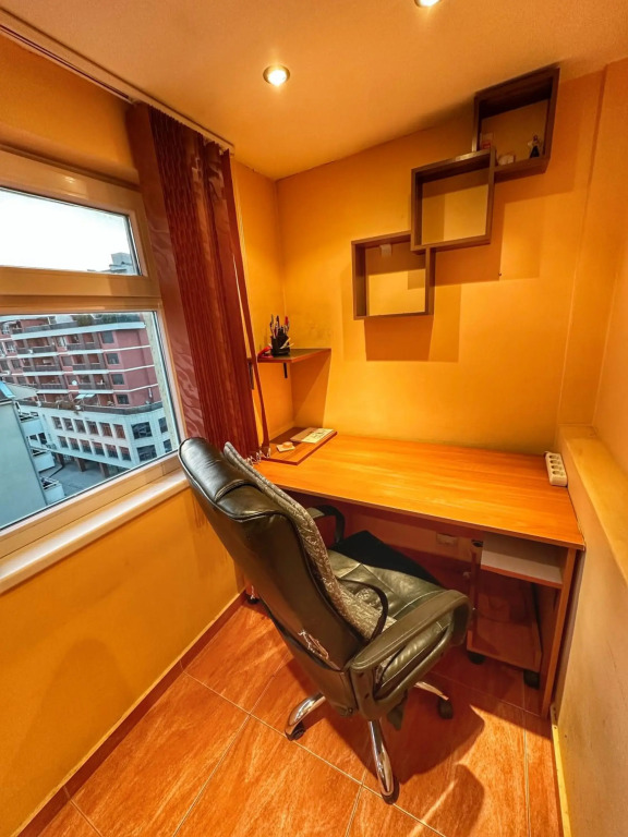 Comfortable Apartment in Comunicative Location