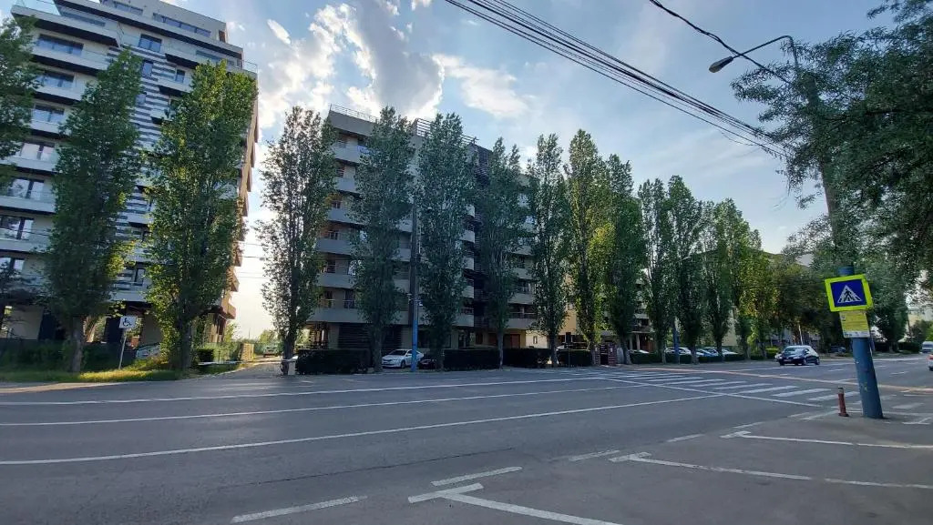 Mamaia Miraj E1