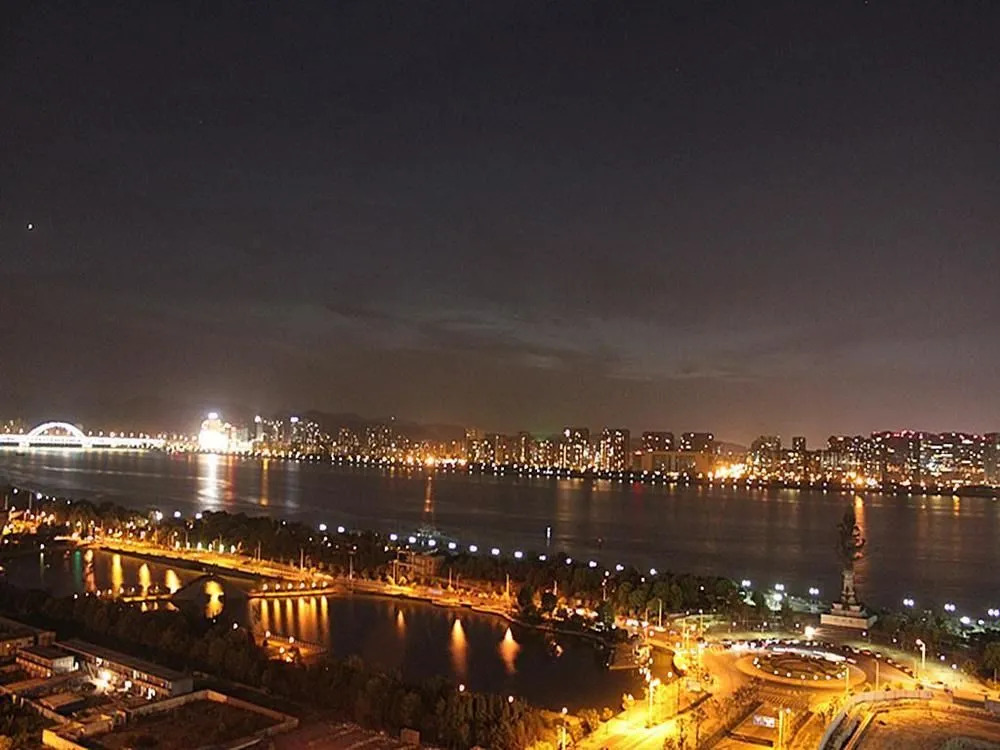 Qiantang River View Hotel Apartments