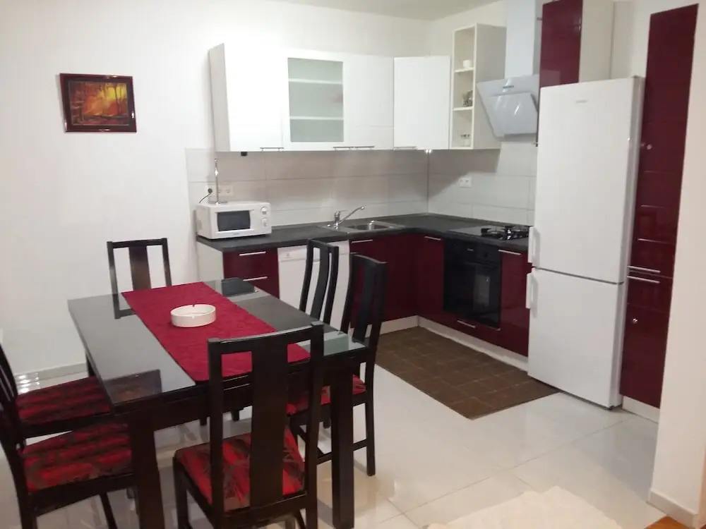 Big apt W.large Terrace&great sea View,close Beach