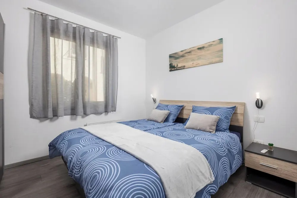 Apartment Isola