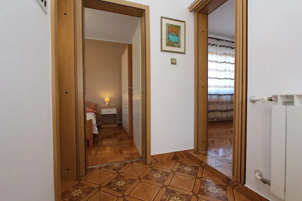 Apartments Folo