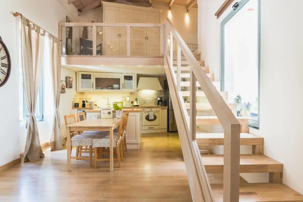 Dreamy House Near Acropolis