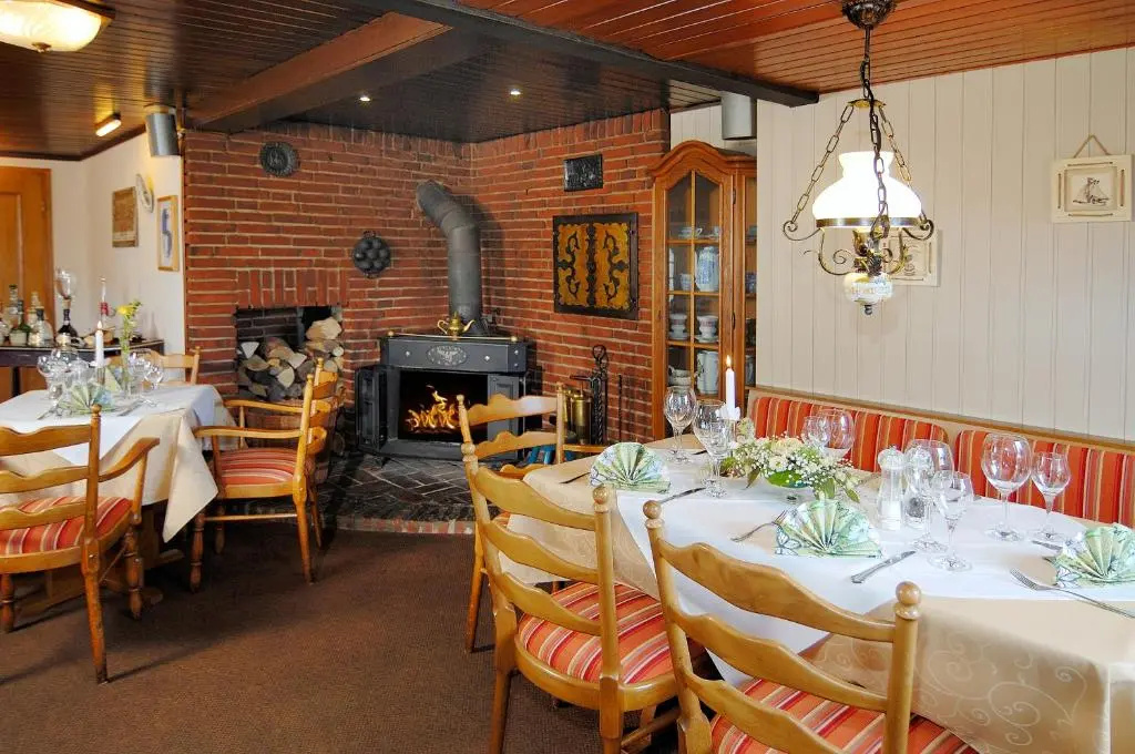 Hotel-Restaurant Faehr-Cafe