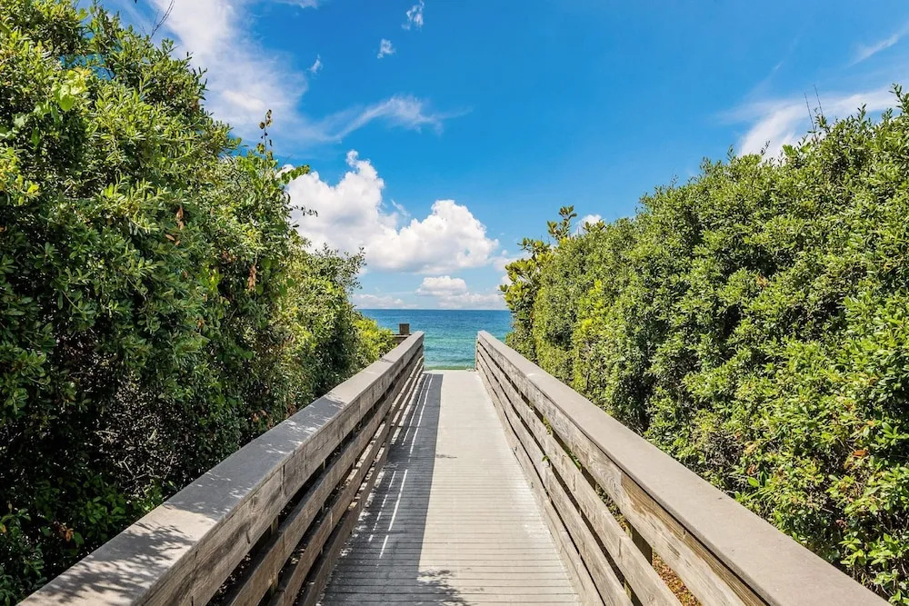 Seagrove Highlands by Panhandle Getaways