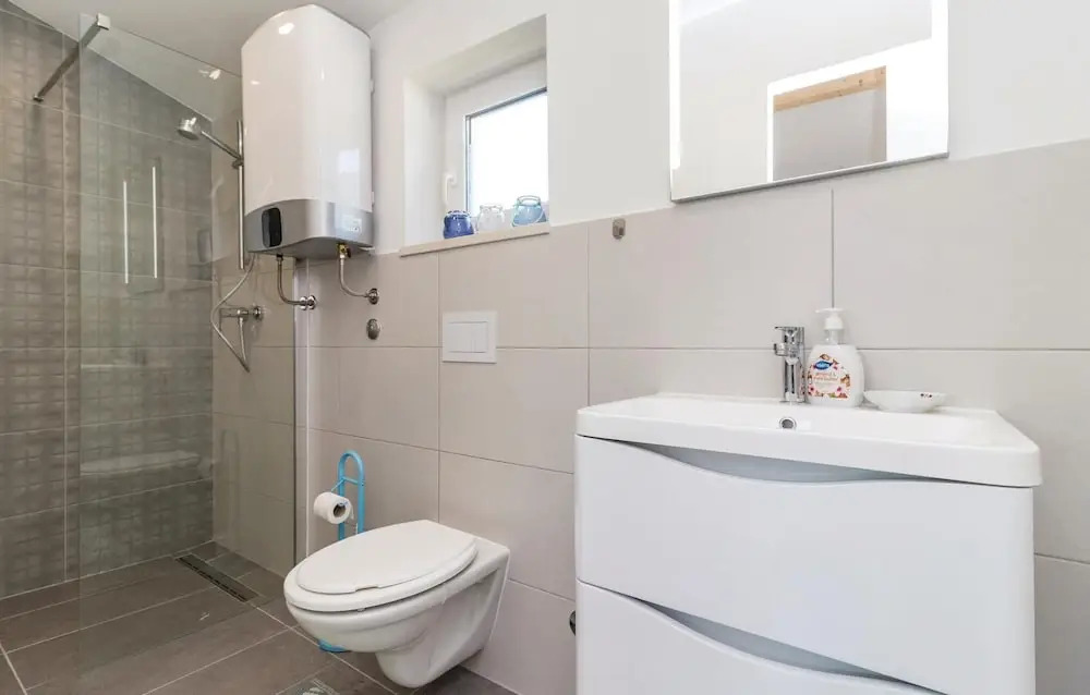 Stunning Home In Pula