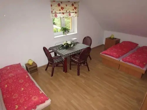 Apartman Ustie