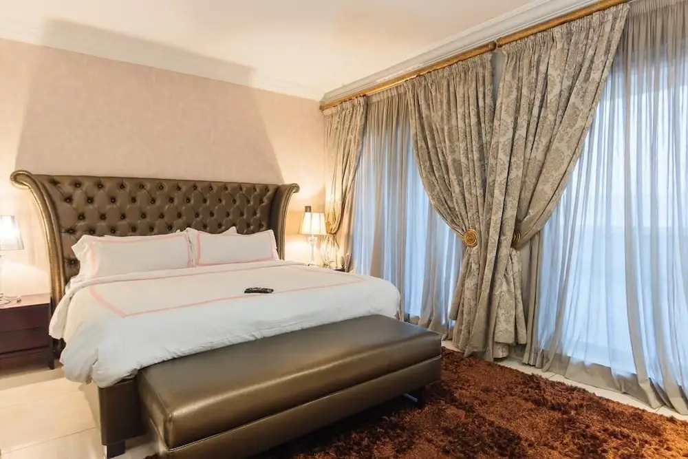 Hillside Royal Suites Katsina