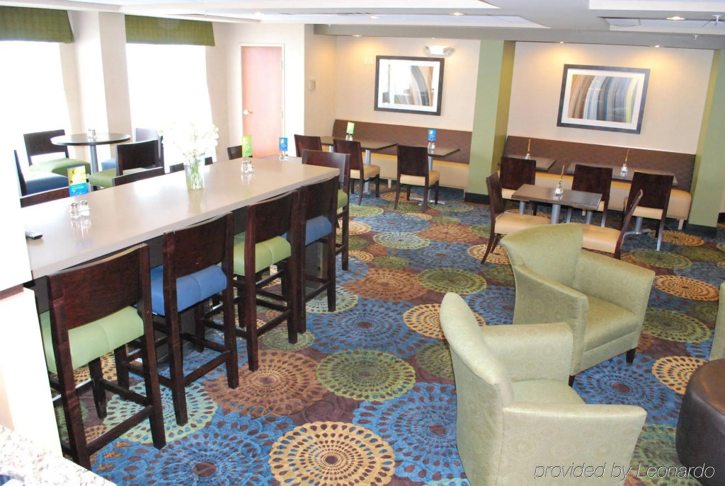 Holiday Inn Express Bloomington West by IHG