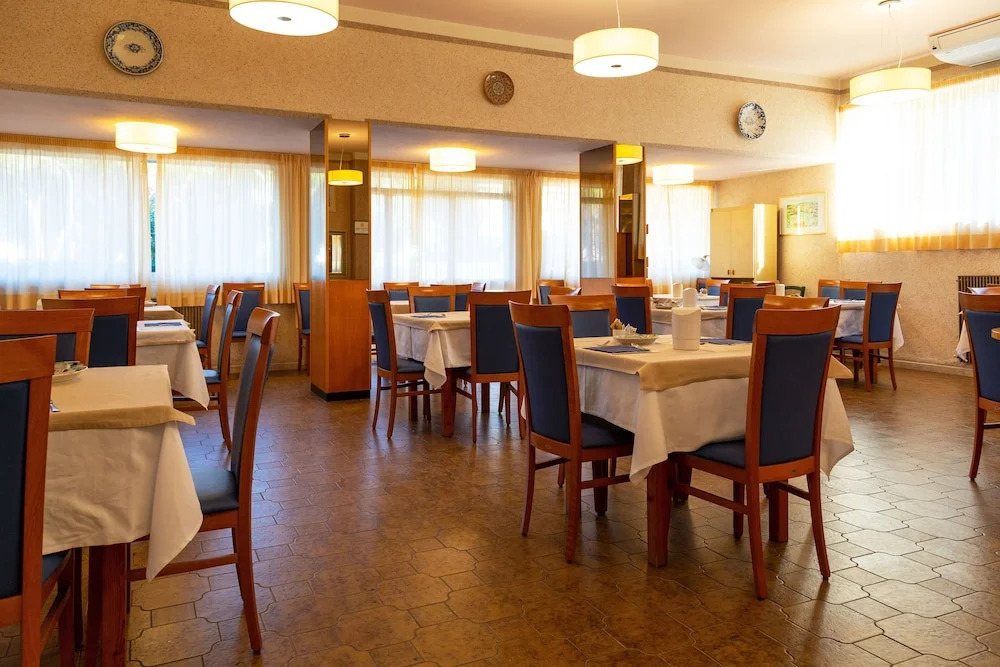 Hotel Parco dei Pini - 100mt dal Mare