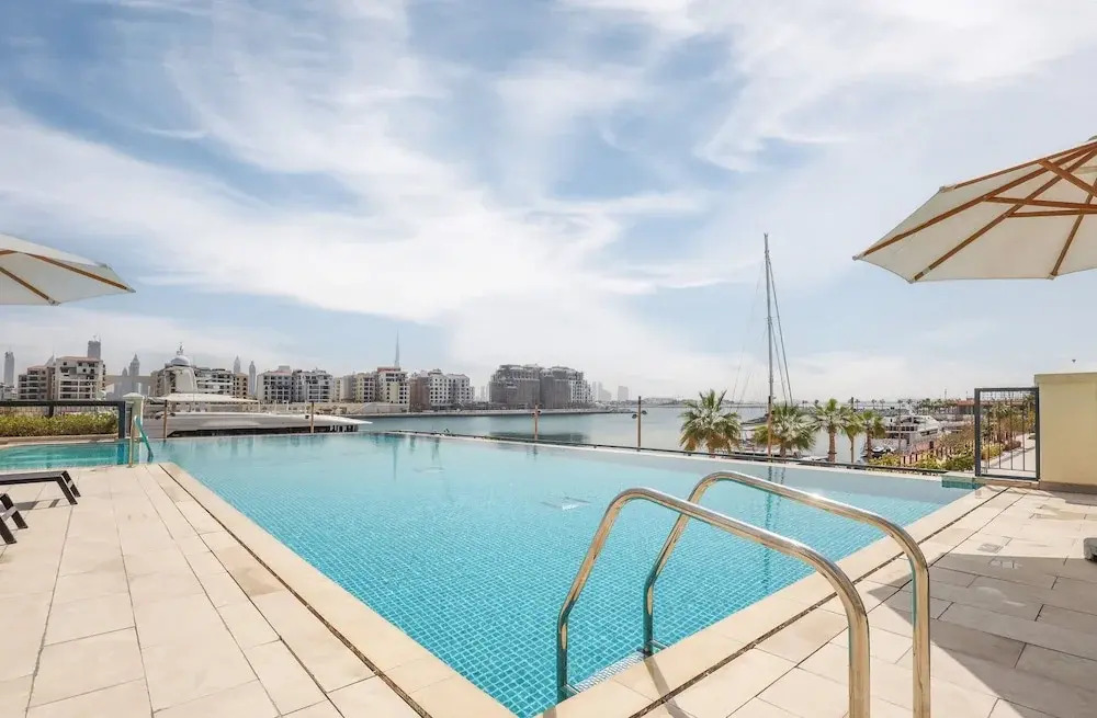 Elite LUX Holiday Homes - 1bhk Beachside Retreat at Port De La Mer Dubai