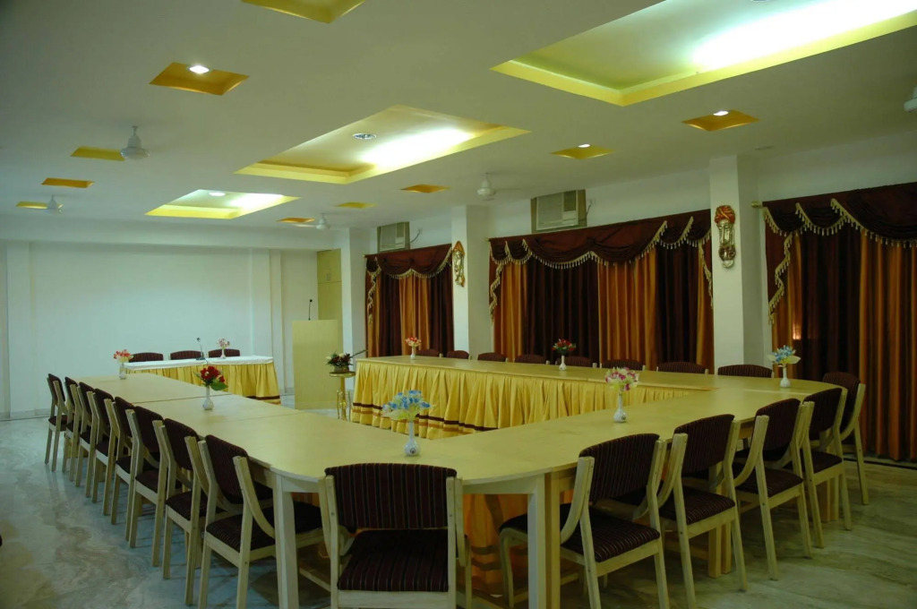 Hotel Gorbandh
