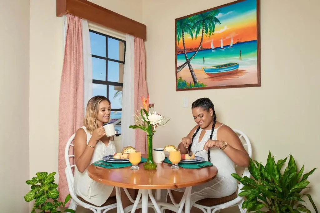 SunBreeze Suites