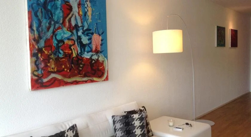 Apartmenthaus City 4