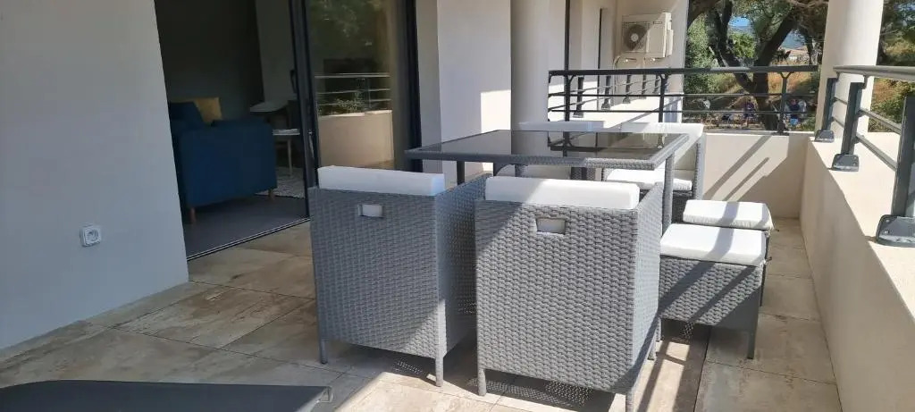 Appartement de 2 chambres avec vue sur la mer et wifi a Porto Vecchio a 5 km de la plage