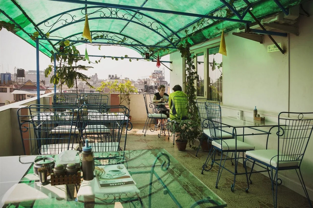 Backyard Hotel
