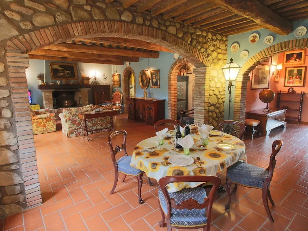 Belvilla by OYO Villa La Palazzeta