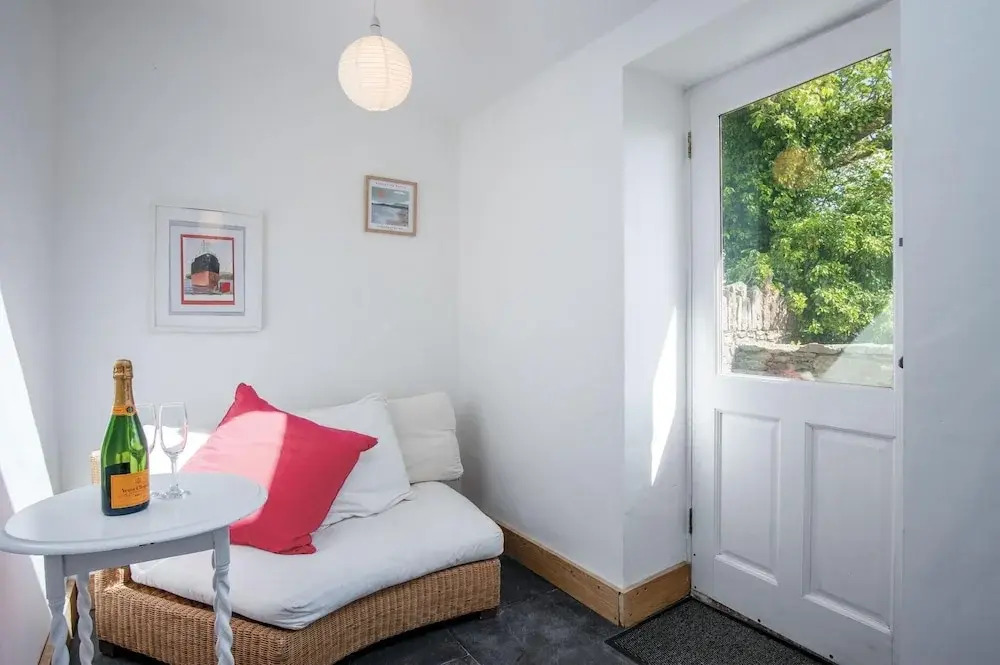 Soap Barn - 1 Bedroom Cottage - Manorbier