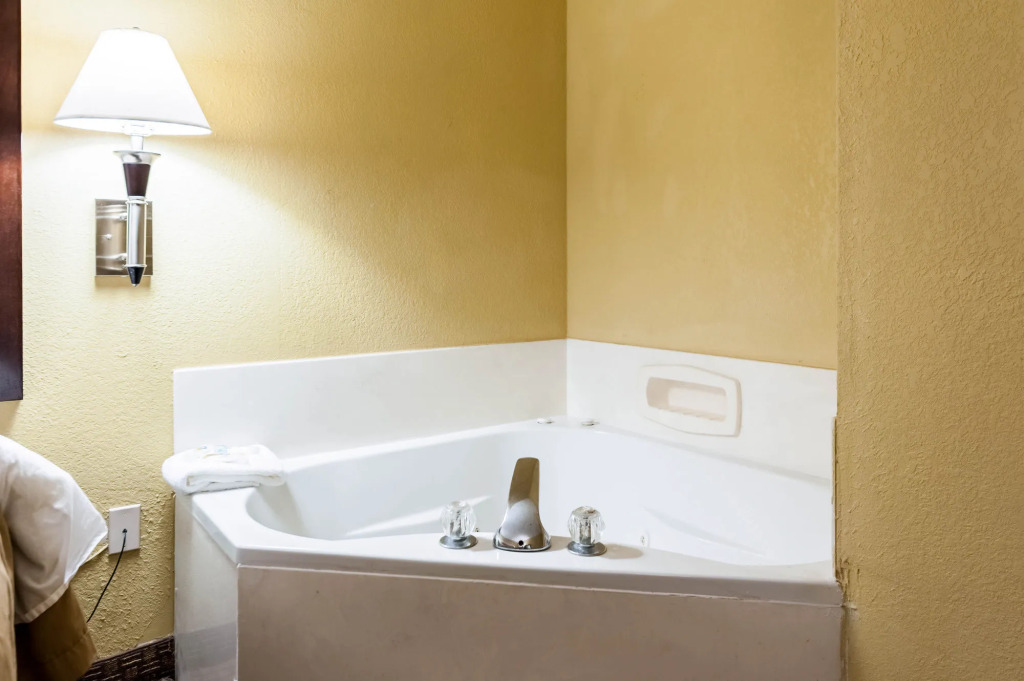 Quality Inn & Suites Lafayette