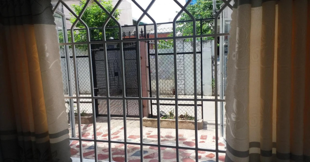 Amazon 1 Hostel