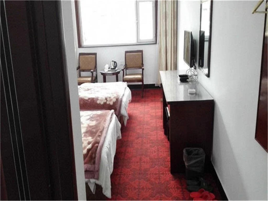 Xinyi Hotel