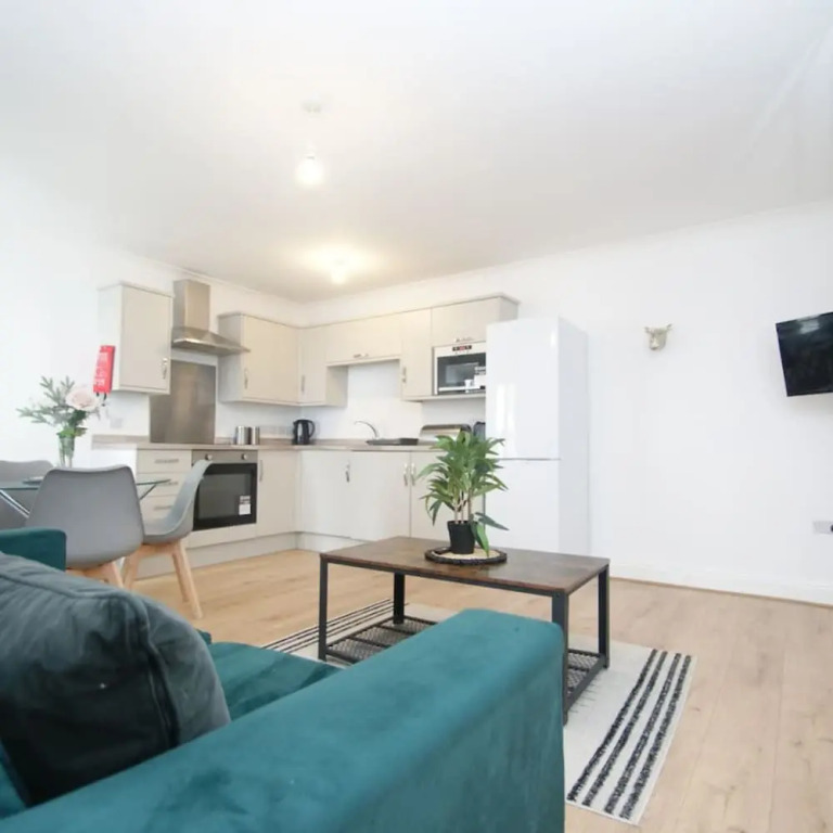 NEW Cliftonville Apartment