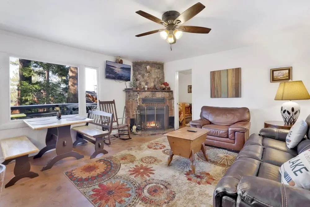 2155-big Paws Cabin 2 Bedroom Cottage by Redawning