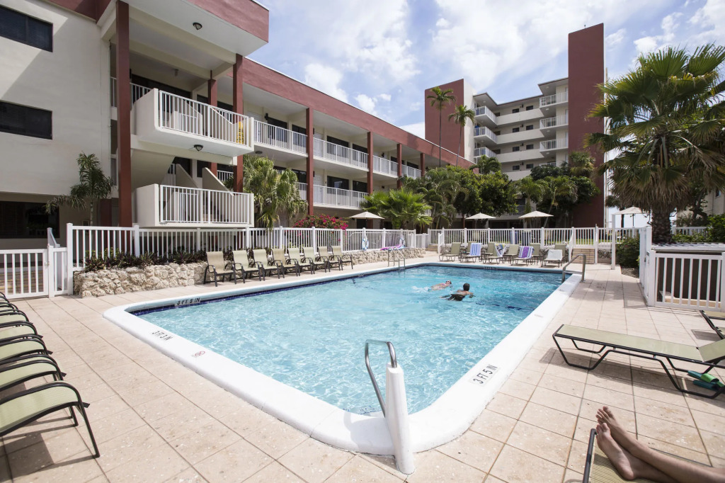 La Costa Beach Club
