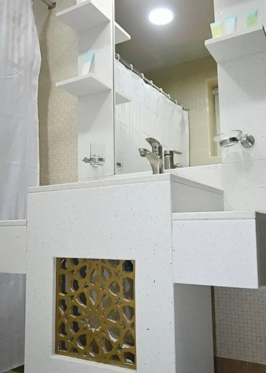 Bareen Hotel