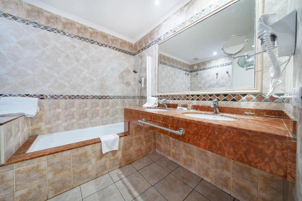 Bull Vital Suites & Spa Boutique Hotel