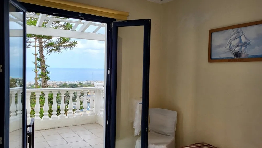 Quadruple Room Full View in Blue Apartment Mountain View