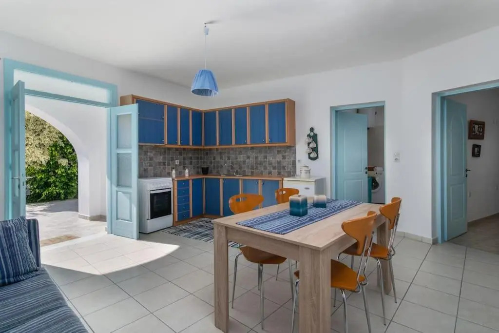 Stefania's Cycladic Apartments II