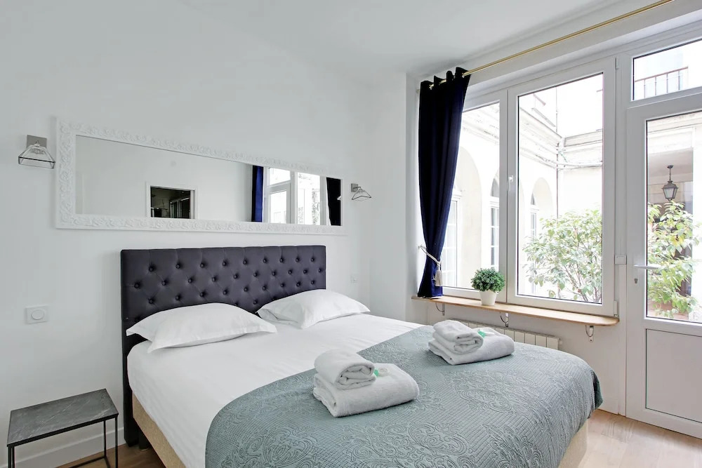 Pick a Flat's Apartment in le Marais - rue Vieille du Temple