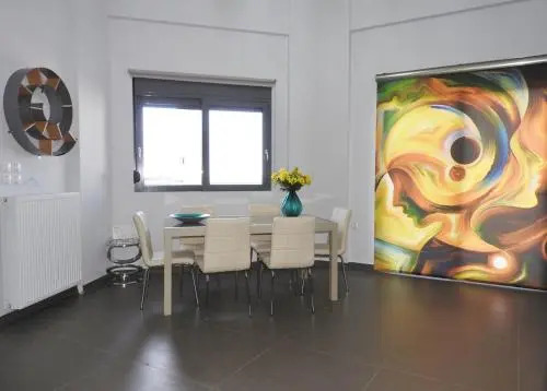 Theania Luxury Apartment