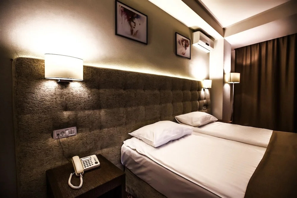 Grand Hotel
