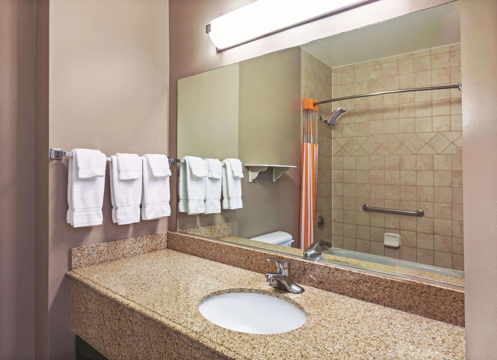 La Quinta by Wyndham Granbury