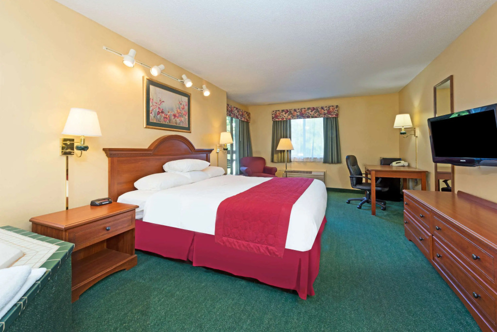 Sleep Inn & Suites - Oxford - University Area