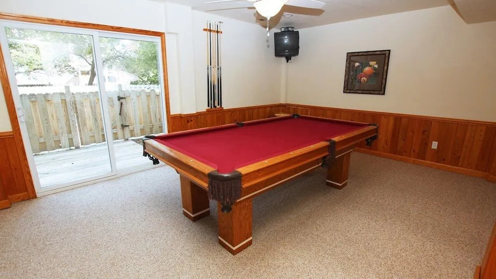Sea Shells Sanctuary - 6 Br Home