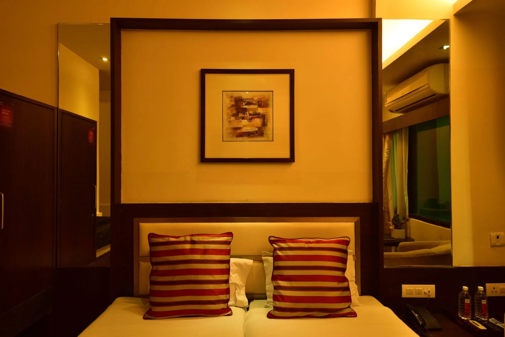 Hotel Surya Royal